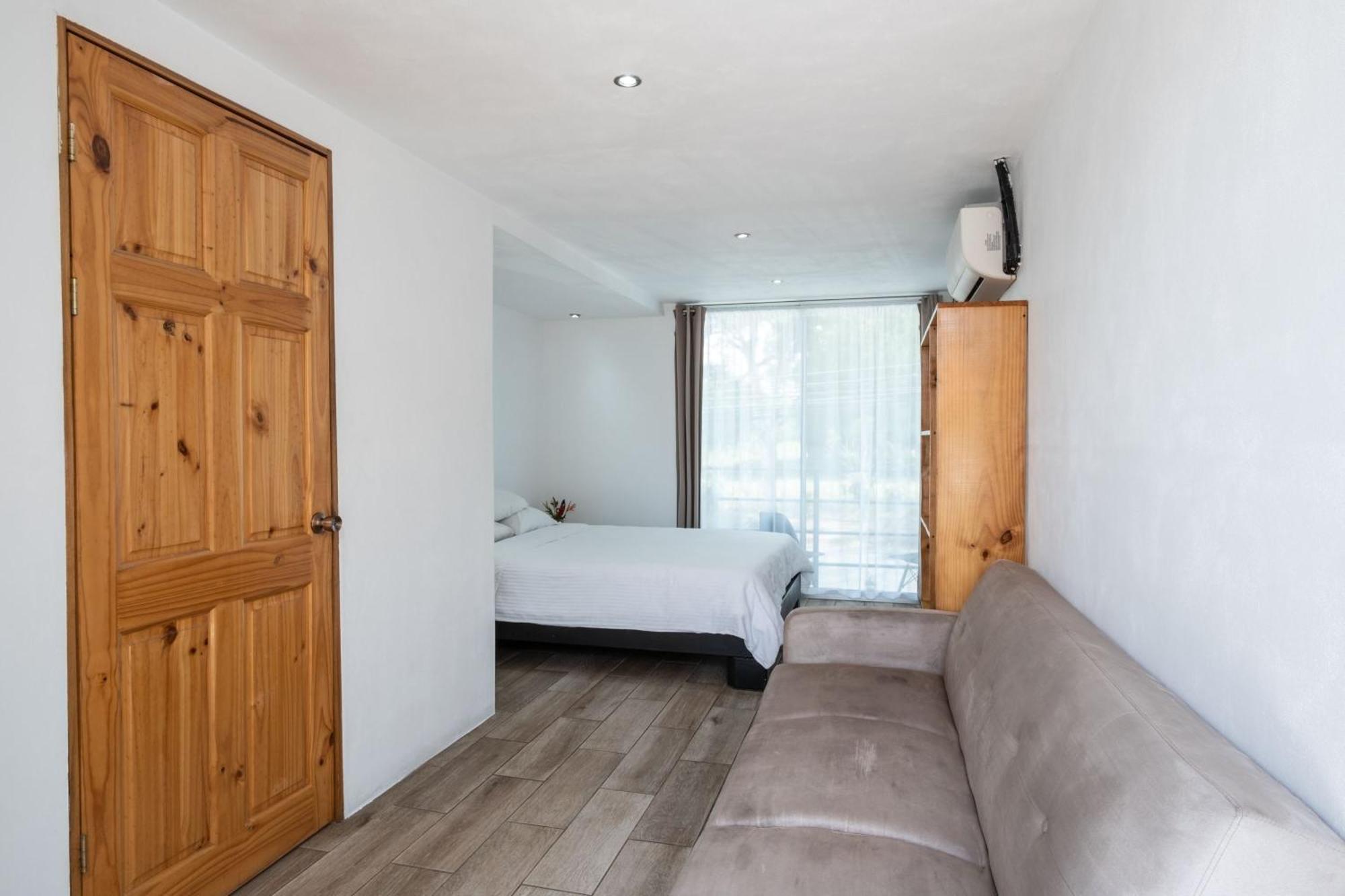 Hotel Bamboo Jaco Luaran gambar